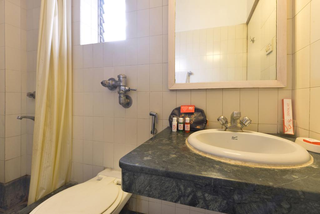 Camac Plaza Hotel Calcutta Buitenkant foto