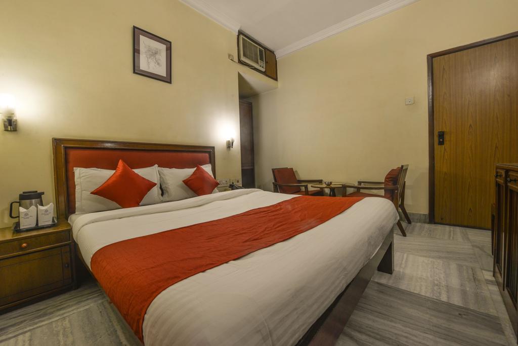 Camac Plaza Hotel Calcutta Kamer foto