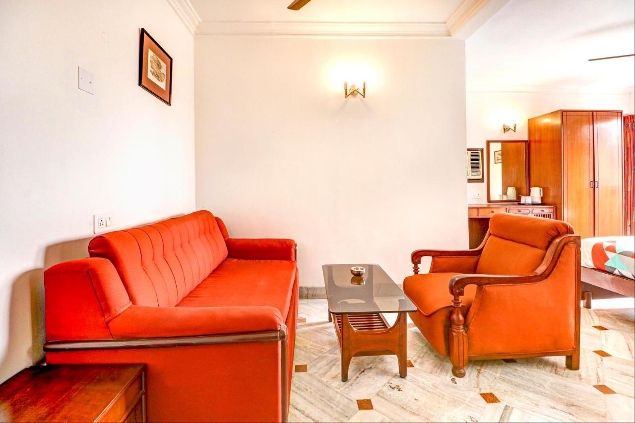 Camac Plaza Hotel Calcutta Buitenkant foto